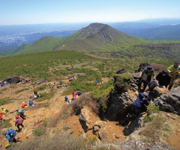 Azuma Adatara Ryozen Matsukawaura_ALTB - image courtesy of Tohoku Tourism Promotion Organization